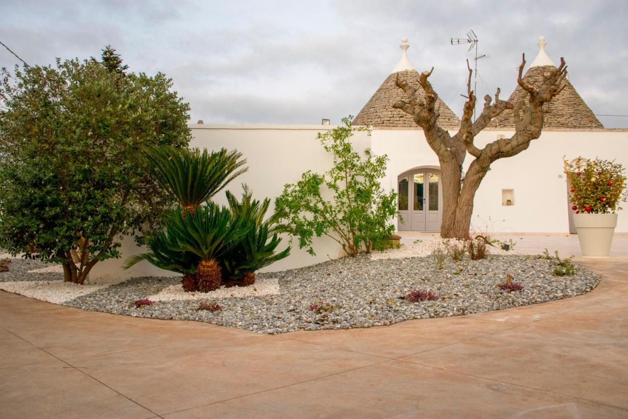 Pavi Trulli E Suites Locorotondo Luaran gambar