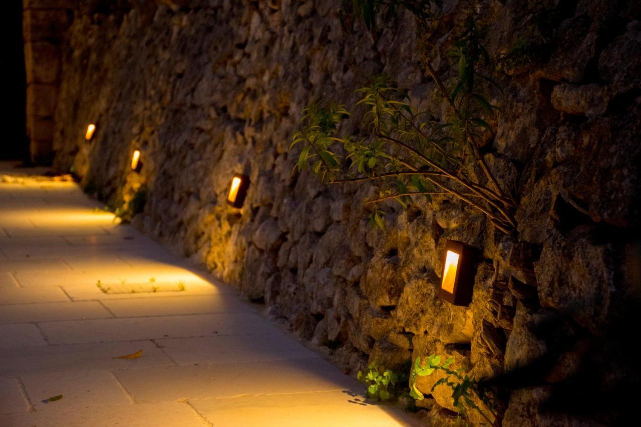 Pavi Trulli E Suites Locorotondo Luaran gambar